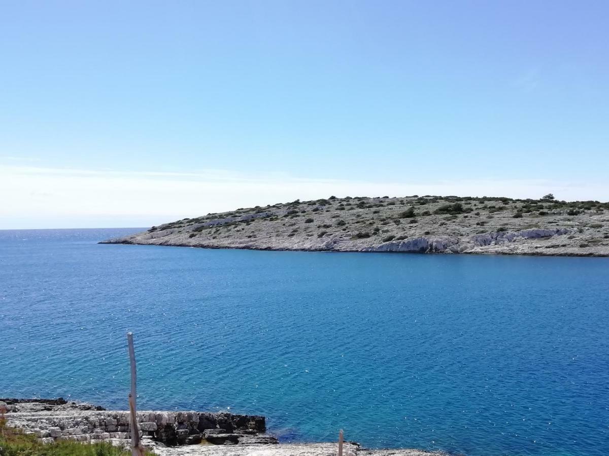 Žirje Poseidon Holiday Guesthouse מראה חיצוני תמונה