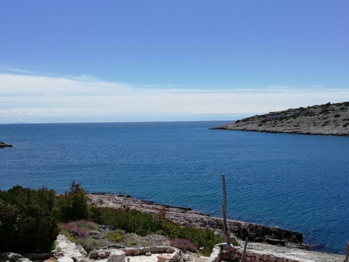 Žirje Poseidon Holiday Guesthouse מראה חיצוני תמונה