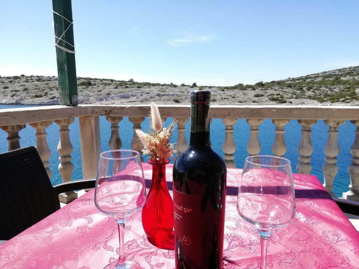 Žirje Poseidon Holiday Guesthouse מראה חיצוני תמונה