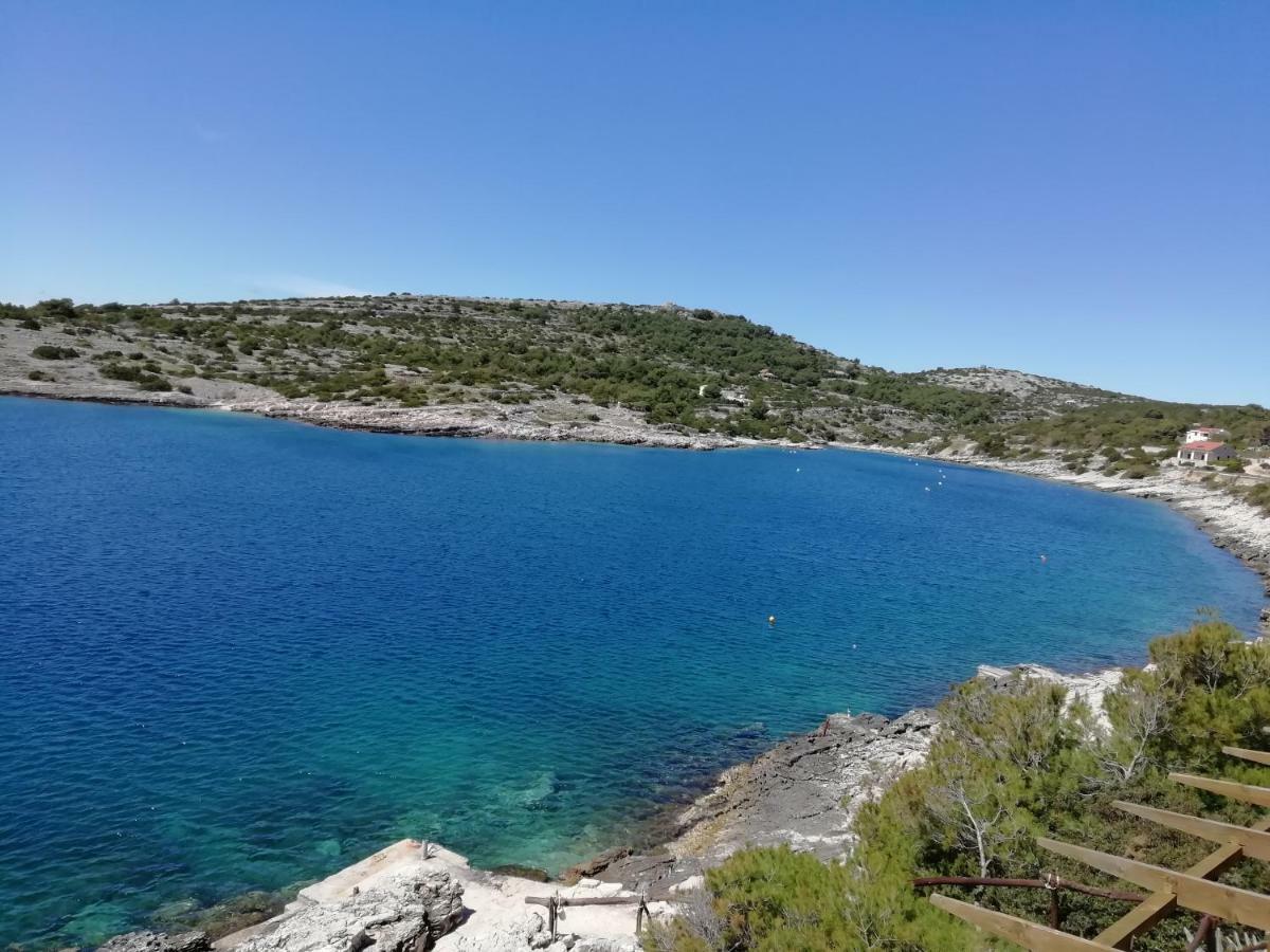 Žirje Poseidon Holiday Guesthouse מראה חיצוני תמונה